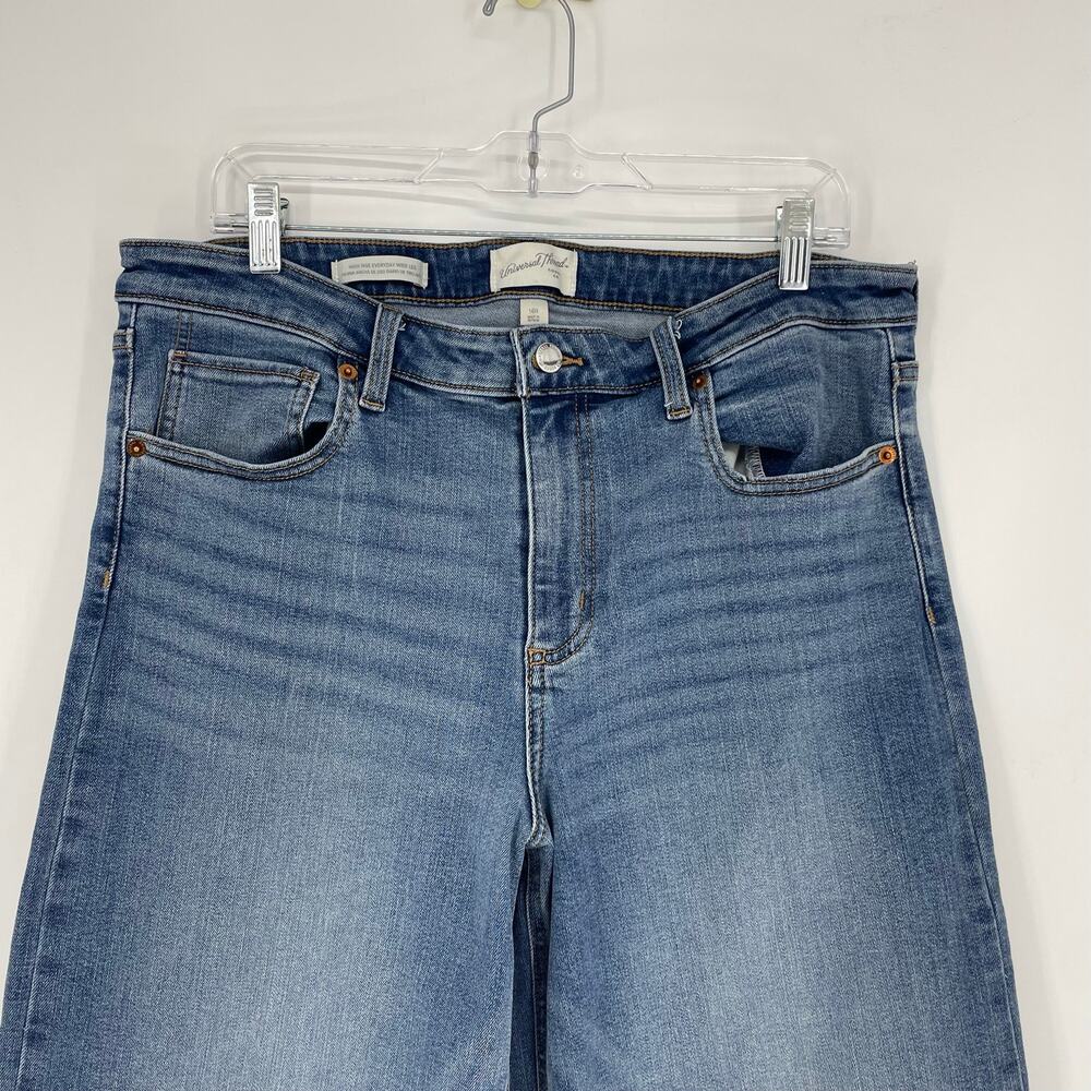 Universal Thread High Rise Everyday Wide Leg Jean Size 16R - Picture 3 of 8